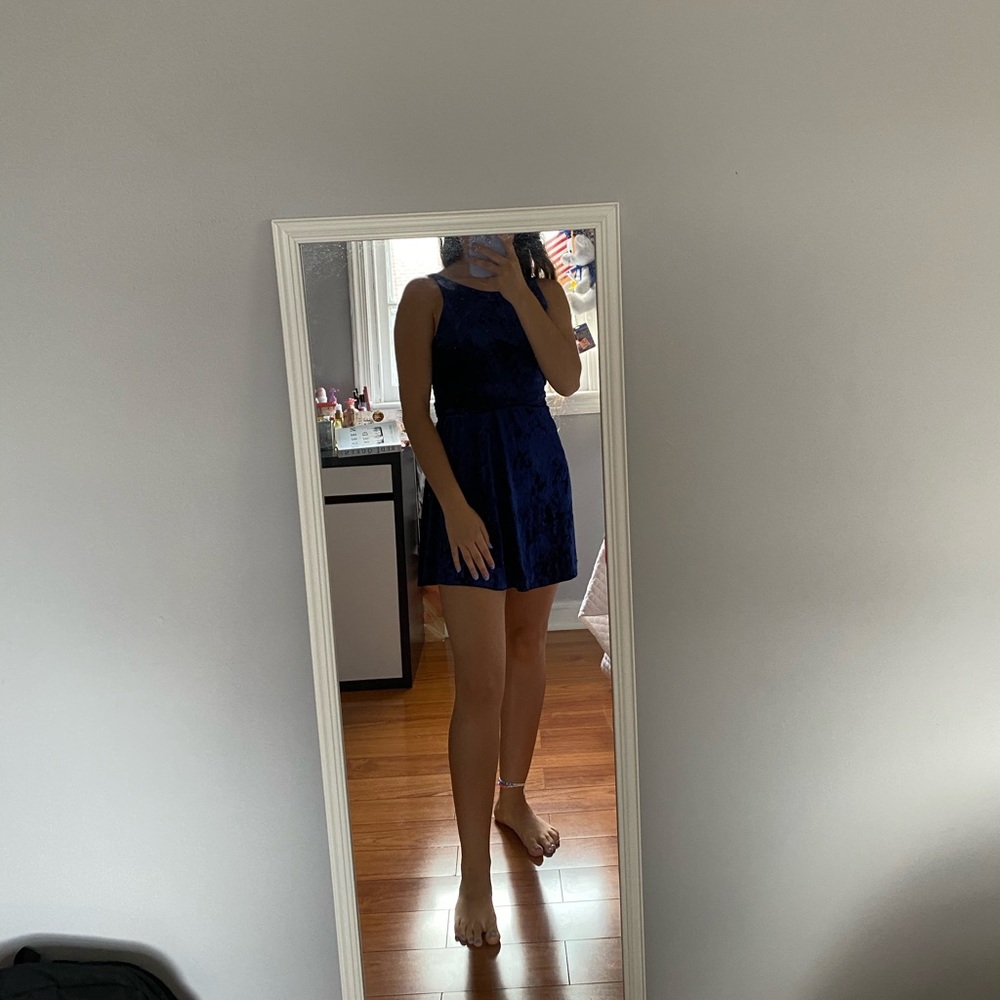 BLUE VELVET DRESS